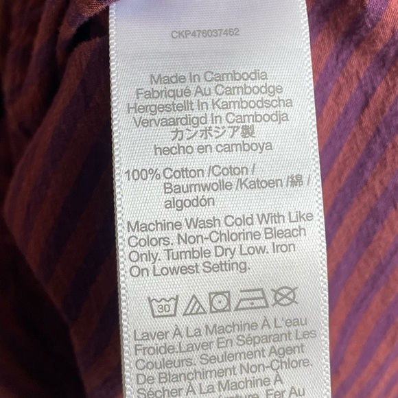 Madewell Poplin Side-Panel Dolman Button-Up Shirt in Stripe in Smoldering Plum - Picture 10 of 11